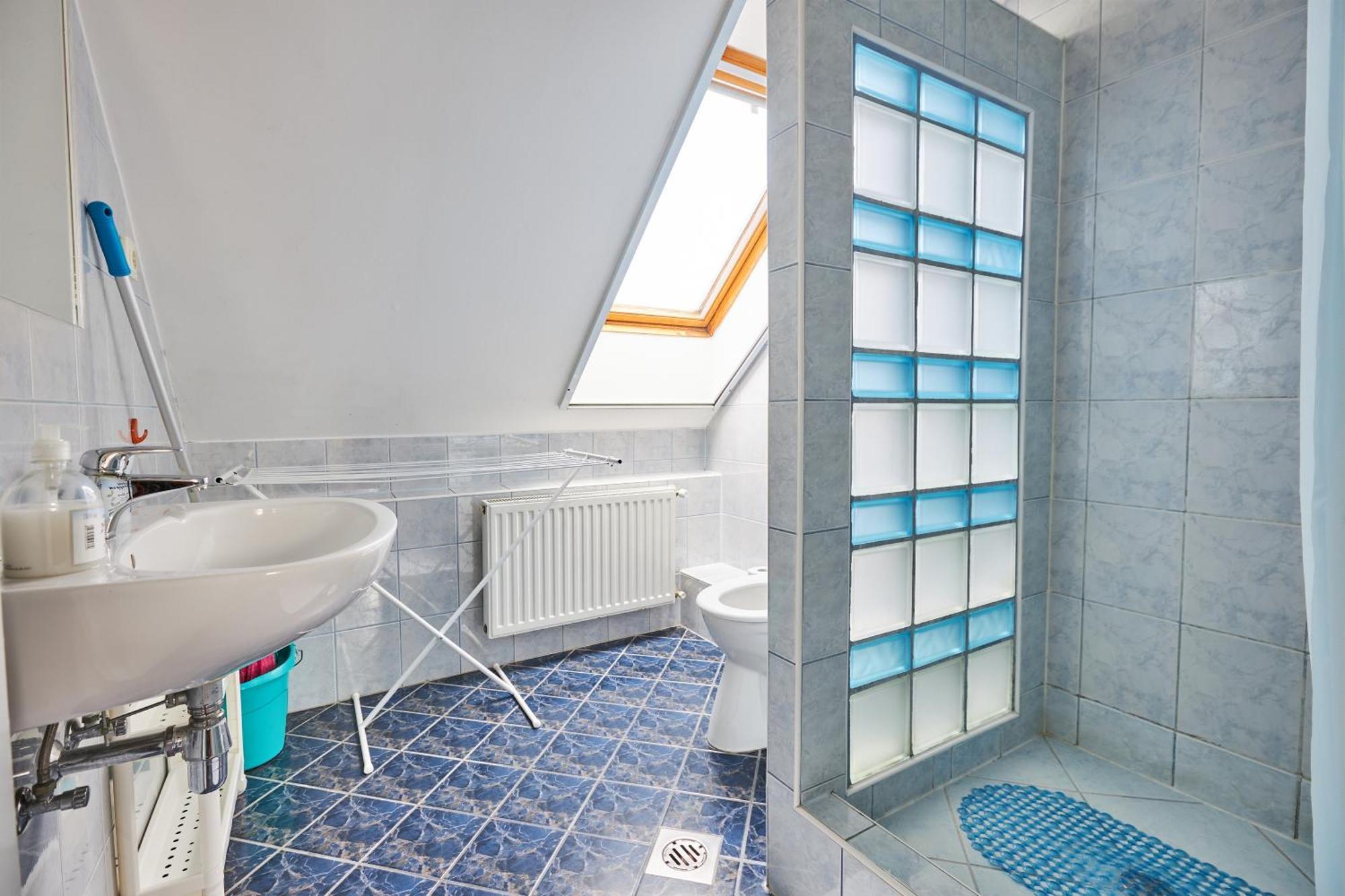 Ada Apartmanhaz Hajdúszoboszló Buitenkant foto